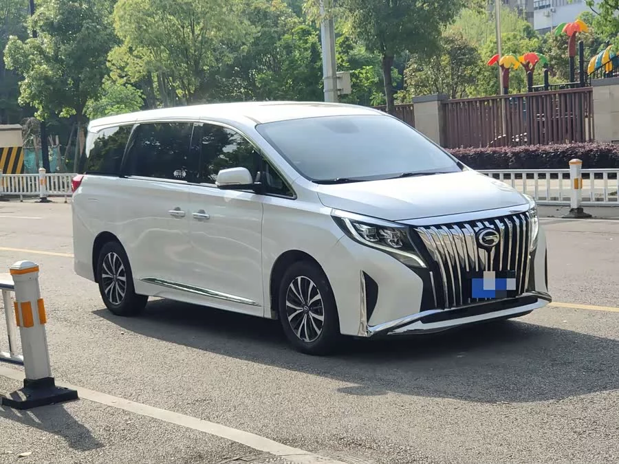 GAC Trumpchi M8