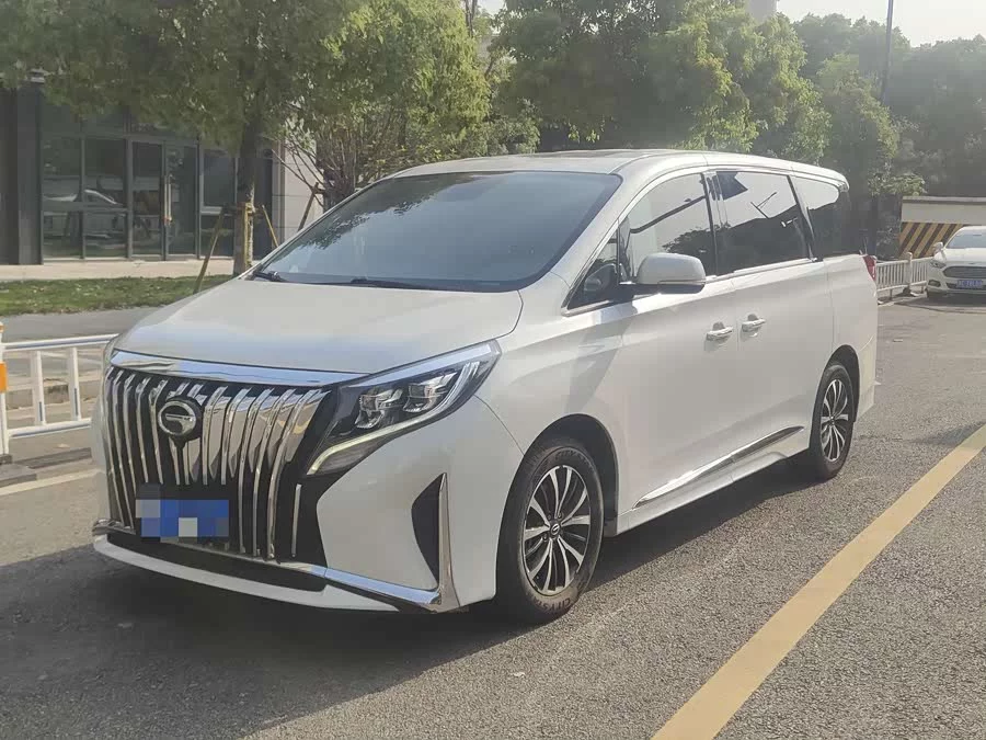 GAC Trumpchi M8