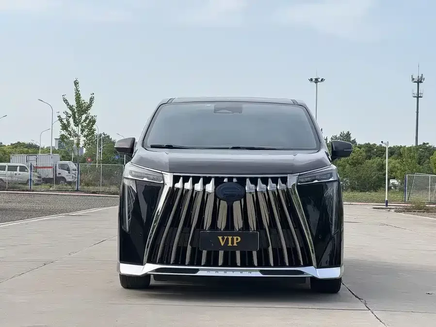 GAC Trumpchi M8