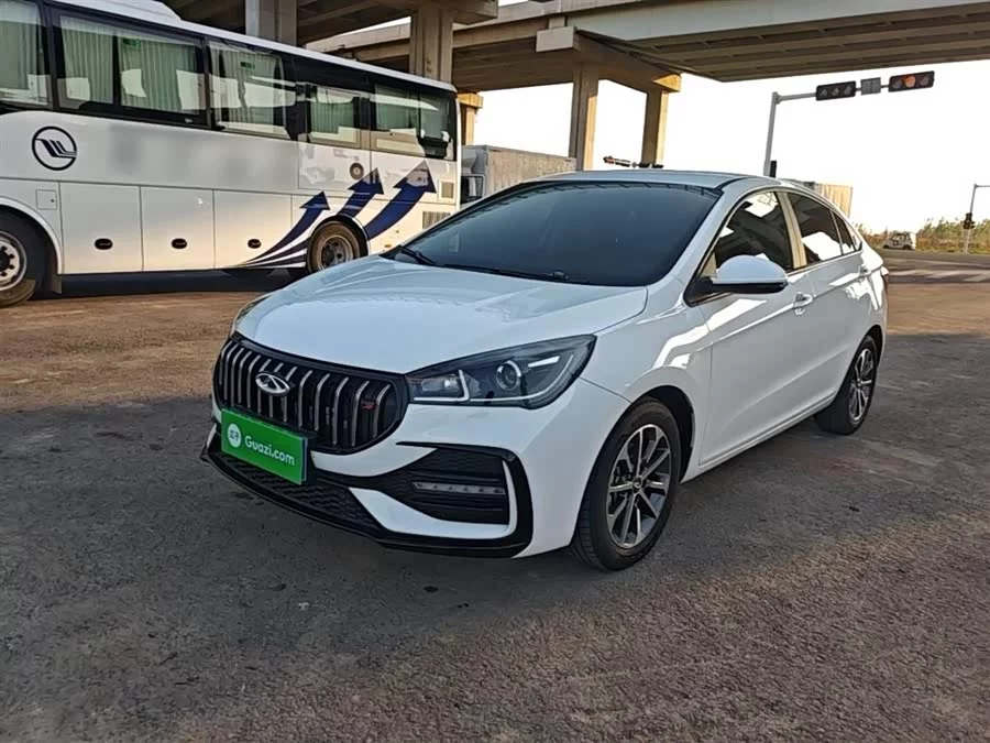 Chery Arrizo 5