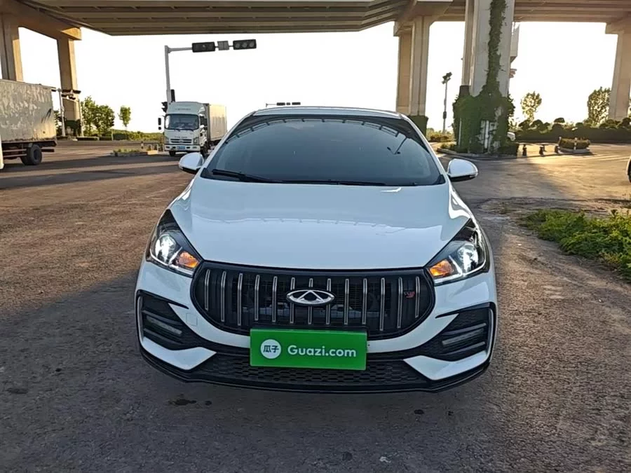 Chery Arrizo 5