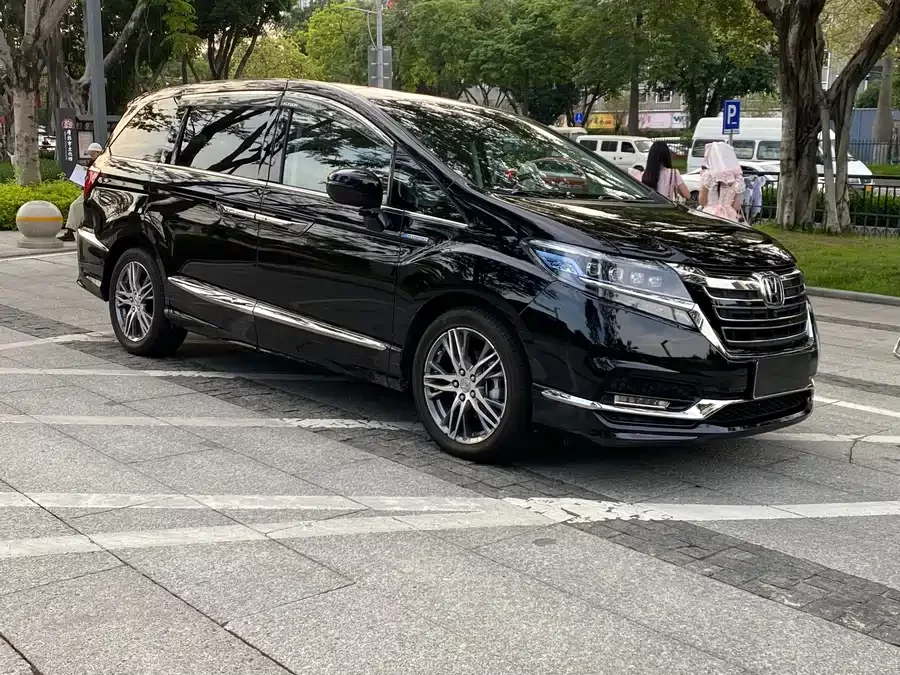 Honda Elysion