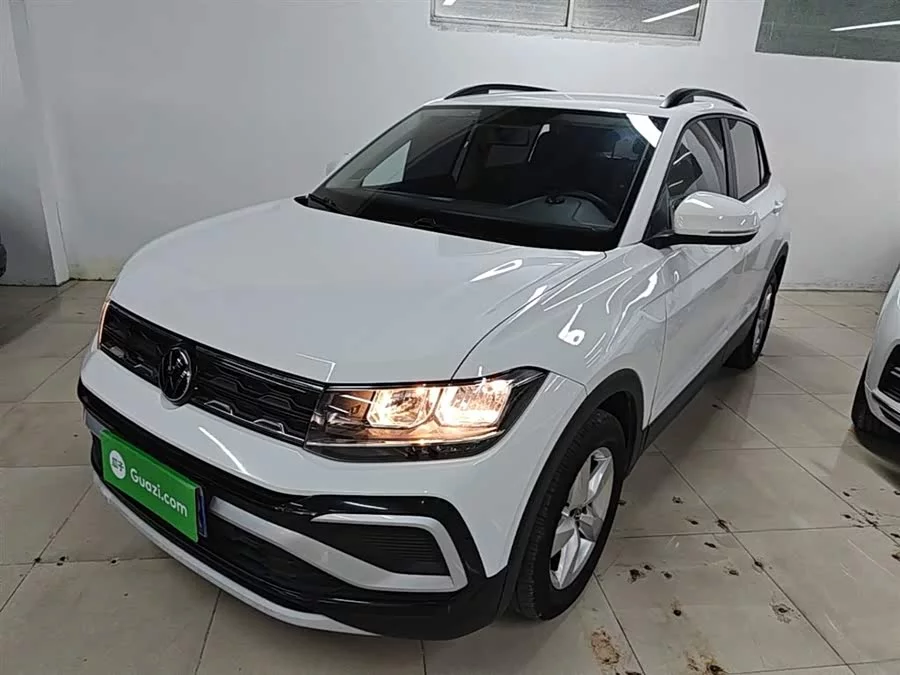 Volkswagen T-Cross (Tukai)