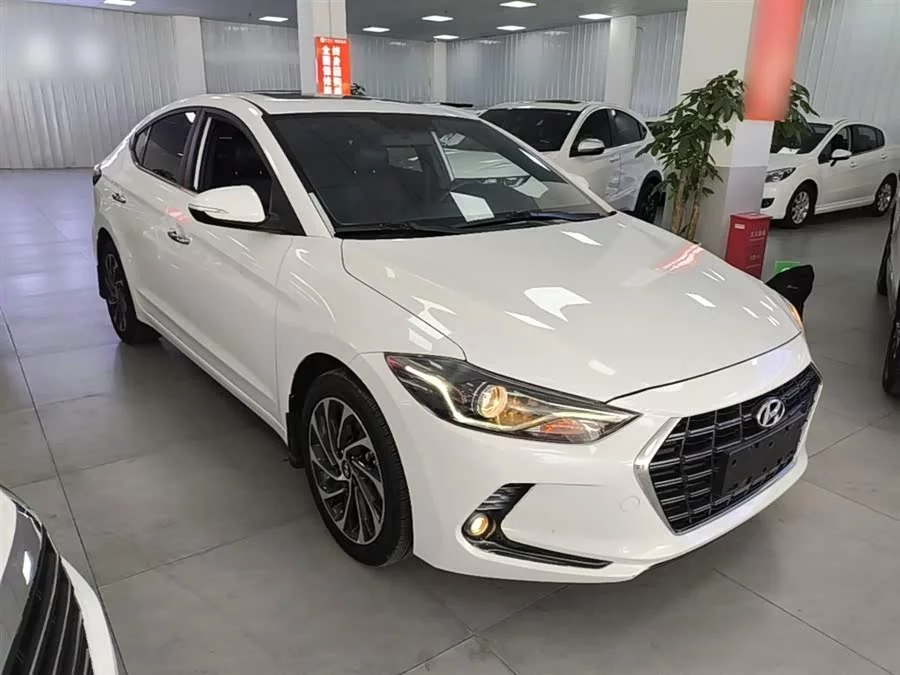 Hyundai elantra