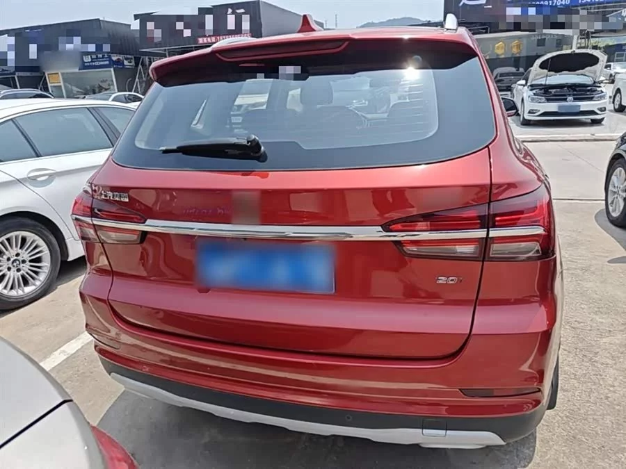 Roewe RX5