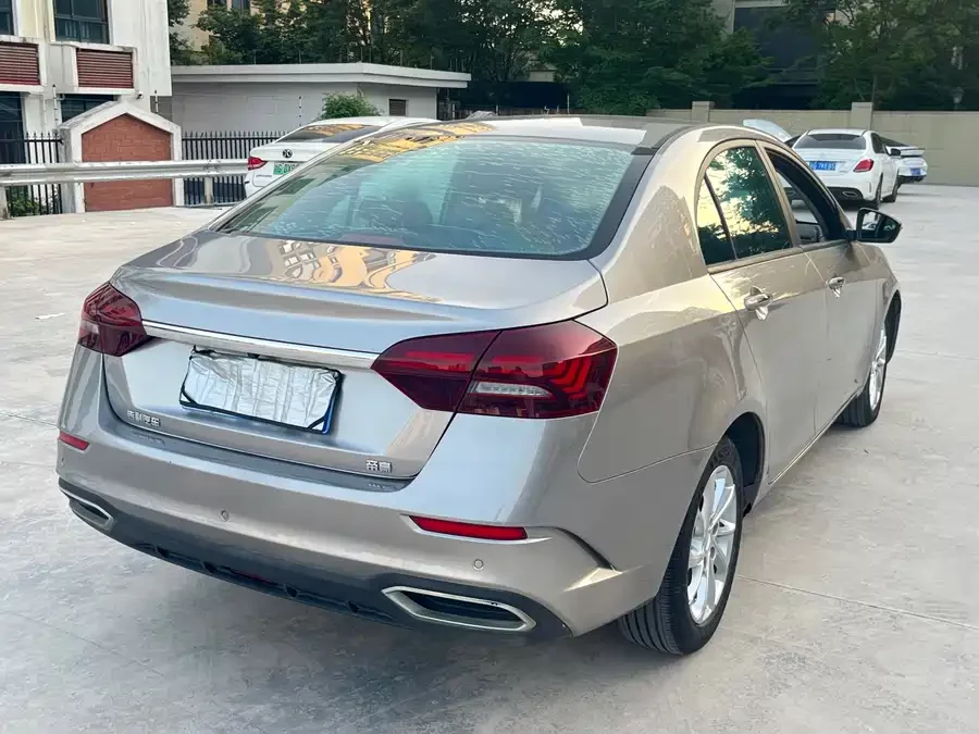 Geely Emgrand