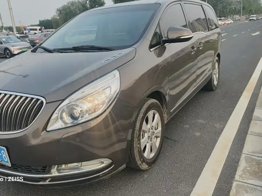 Buick GL8