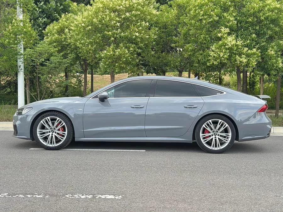 Audi A7