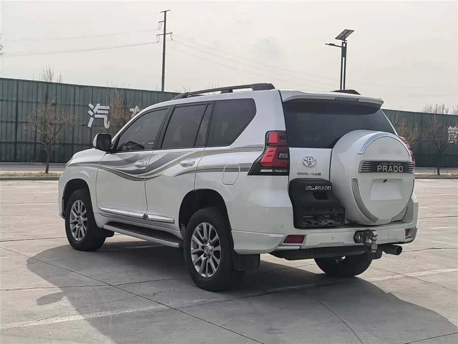 Toyota Prado
