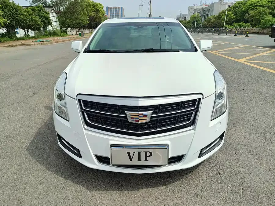 Cadillac XTS