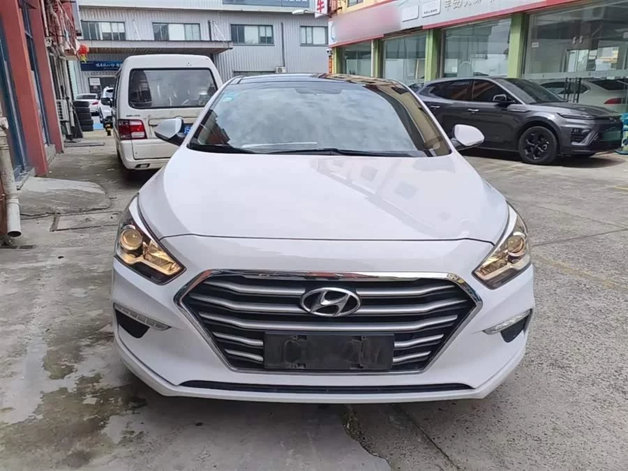 Hyundai Mistra