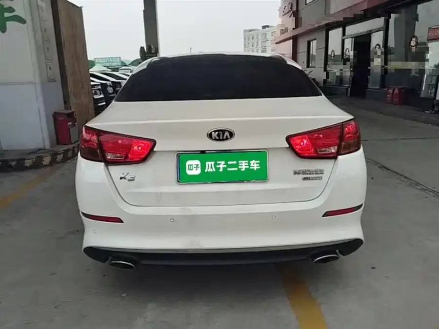 Kia K5