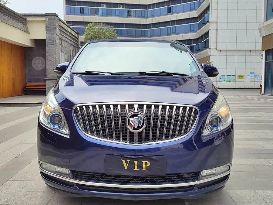 Buick GL8