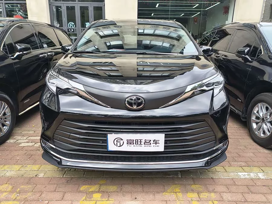 Toyota SIENNA
