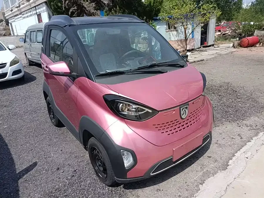 Baojun E100