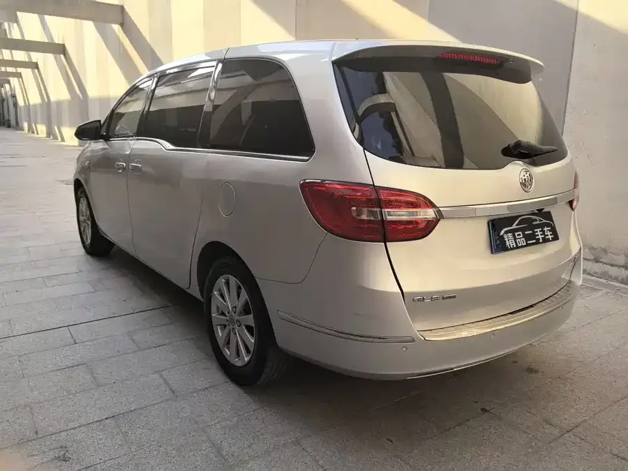 Buick GL8