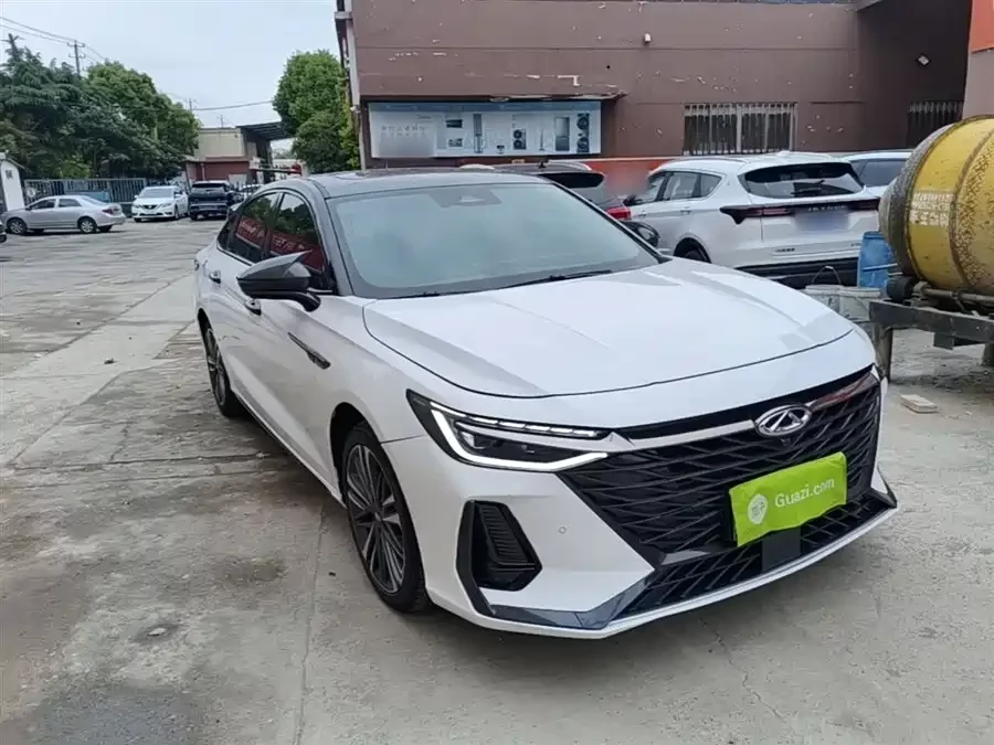 Chery Arrizo 8