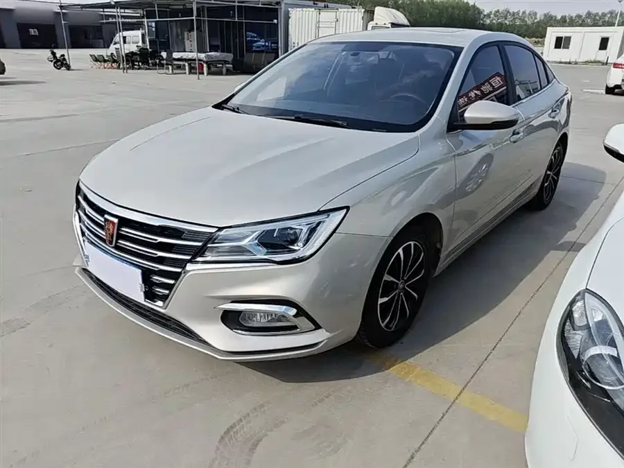 Roewe i5