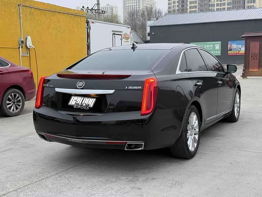 Cadillac XTS