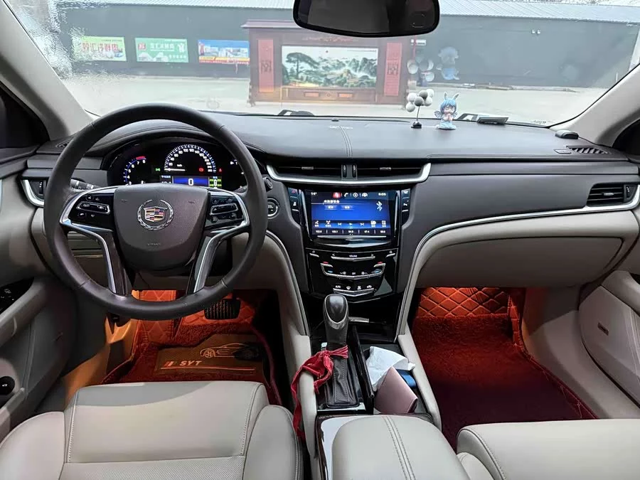 Cadillac XTS