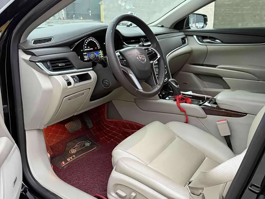 Cadillac XTS