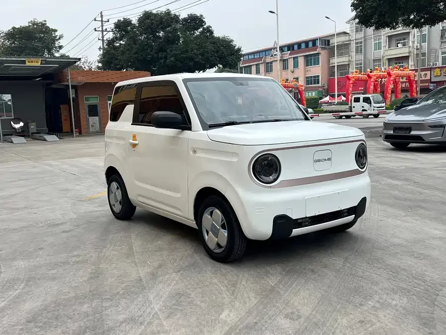 Geely Panda