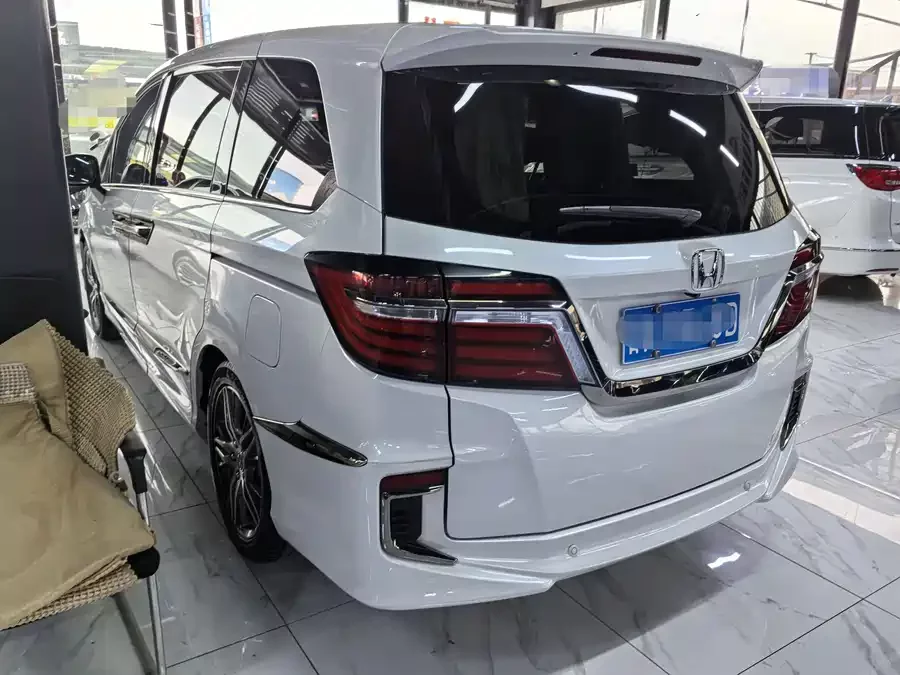 Honda Elysion
