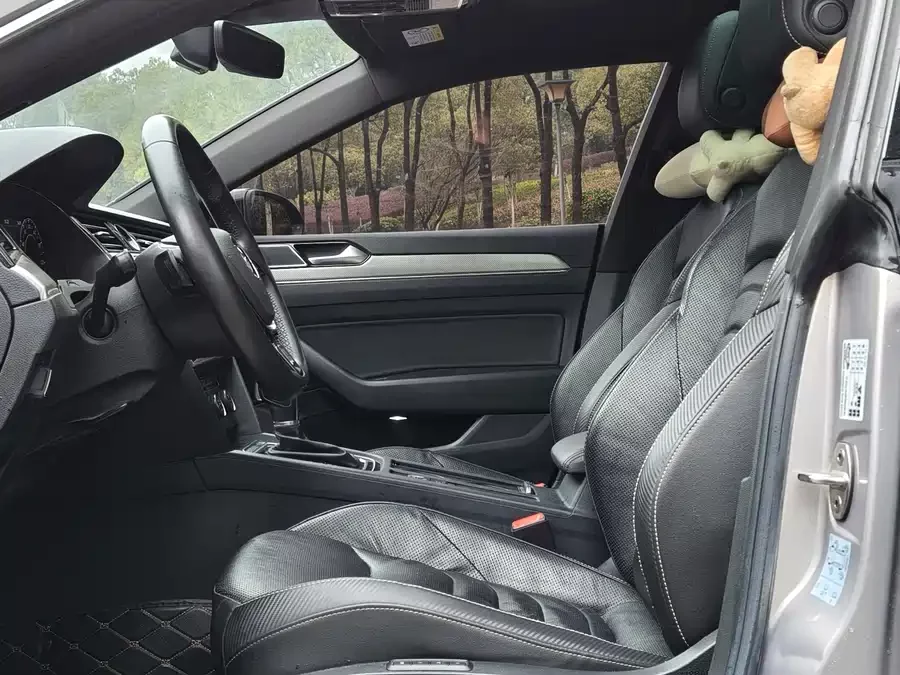 Volkswagen FAW- CC