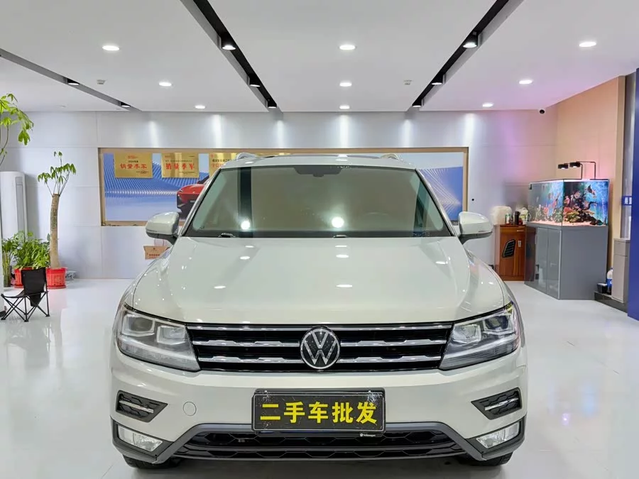 Volkswagen Tiguan L