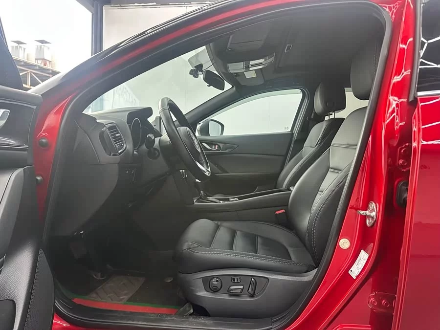 Mazda CX-4