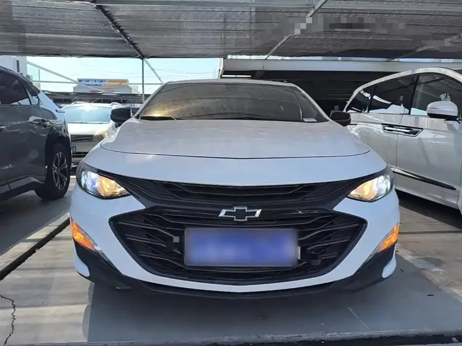 Chevrolet Malibu XL