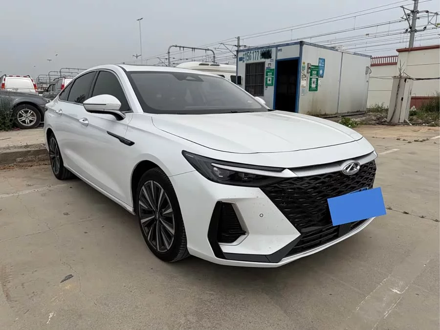 Chery Arrizo 8