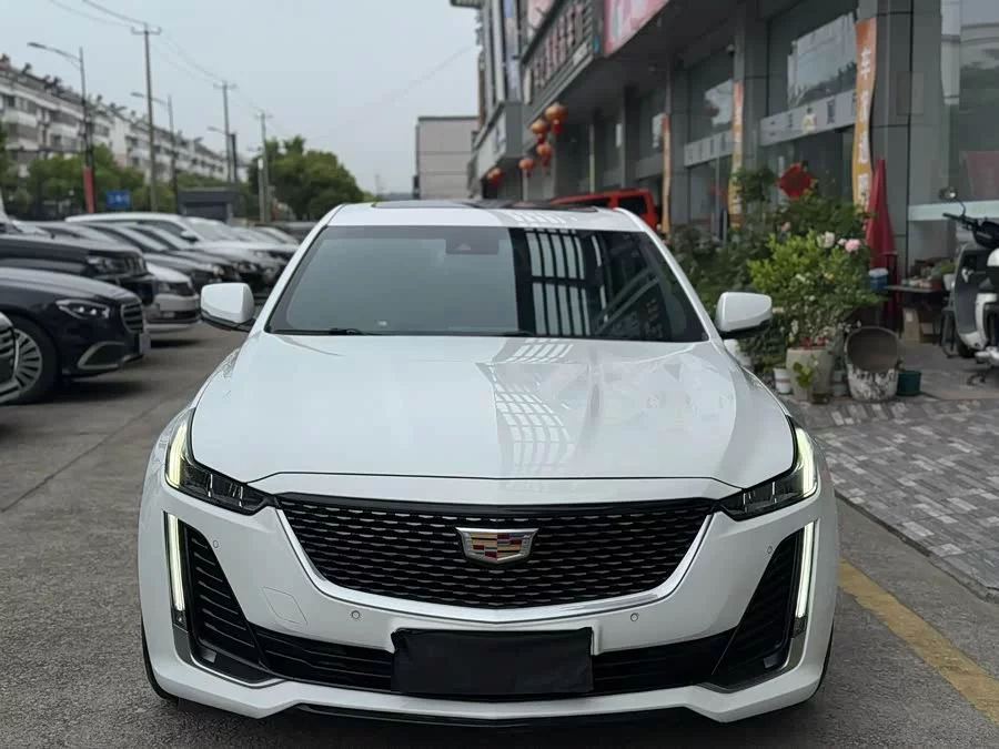 Cadillac CT5