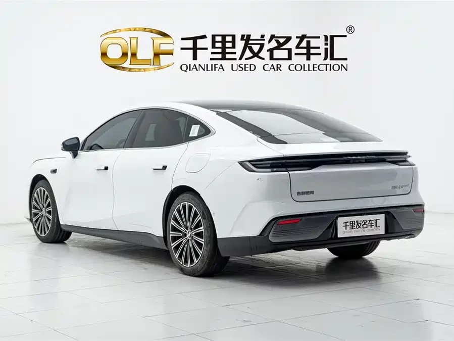 Geely Galaxy Star 8