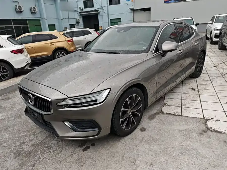 Volvo S60