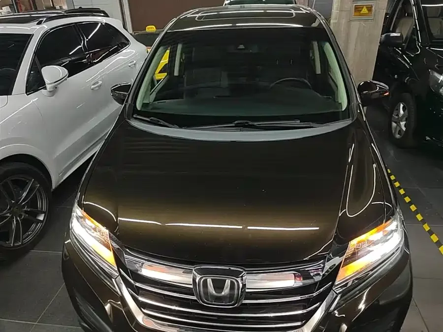 Honda Elysion