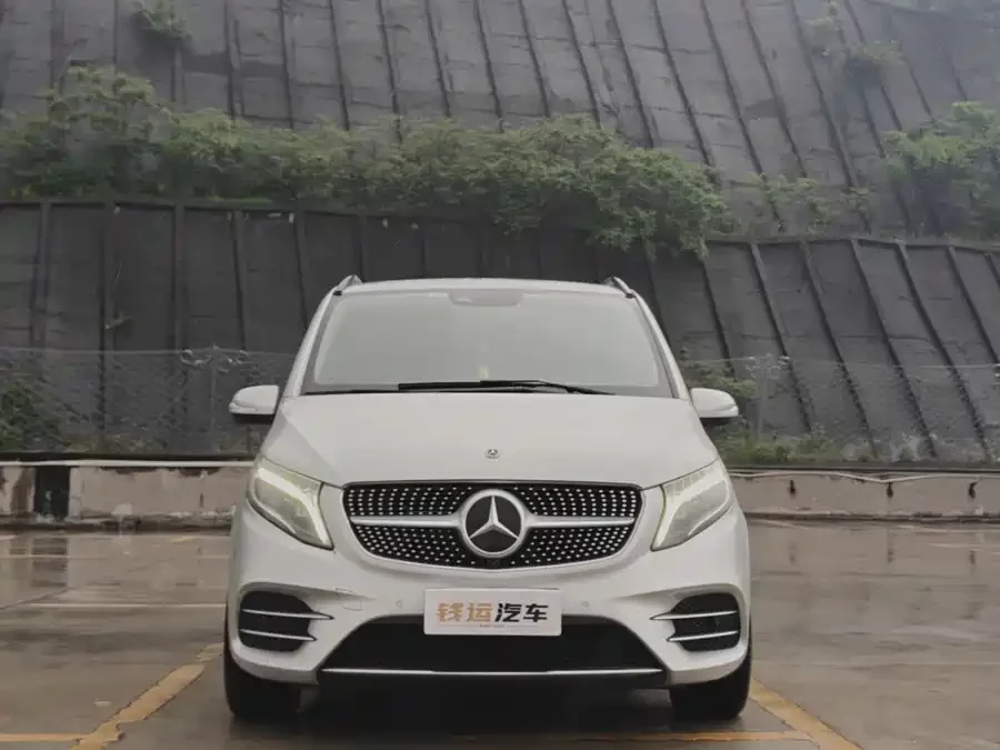 Mercedes Benz Class V