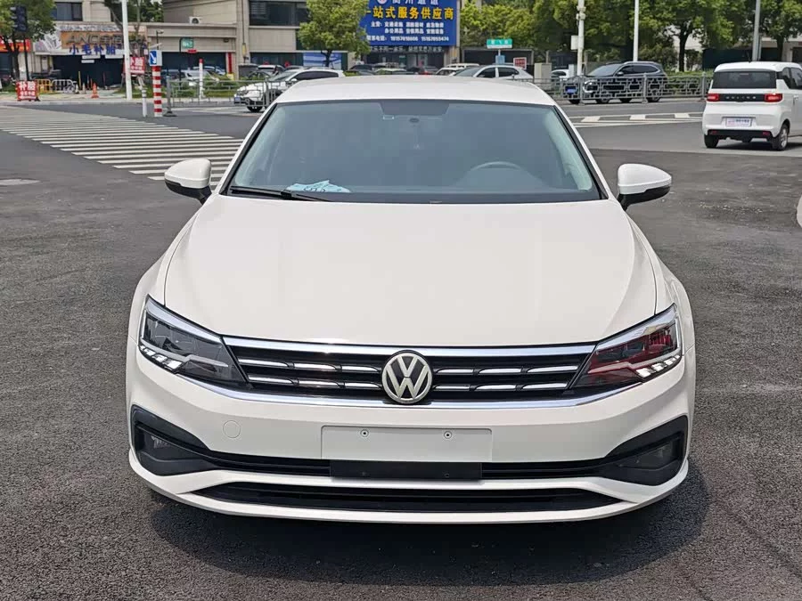 Volkswagen Lingdu
