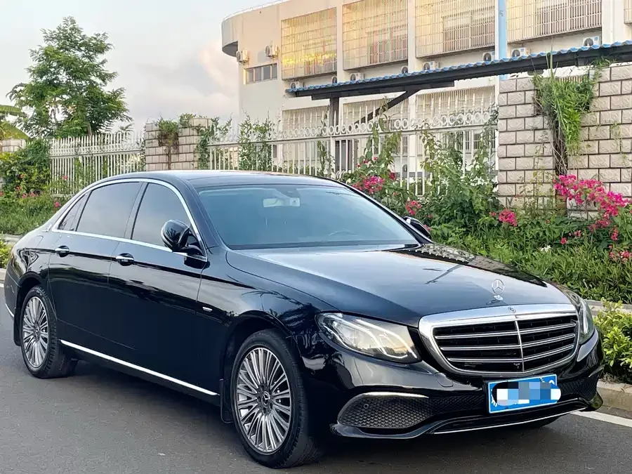 Mercedes Benz E-Class