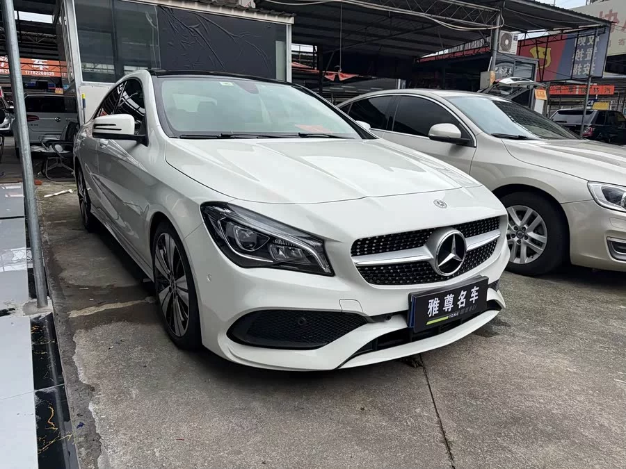 Mercedes-Benz CLA