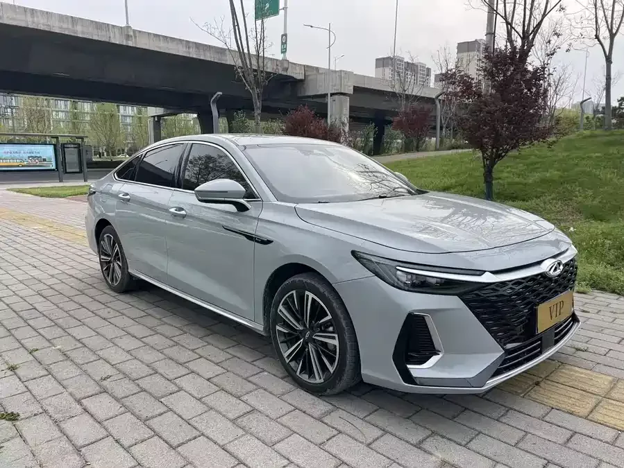 Chery Arrizo 8
