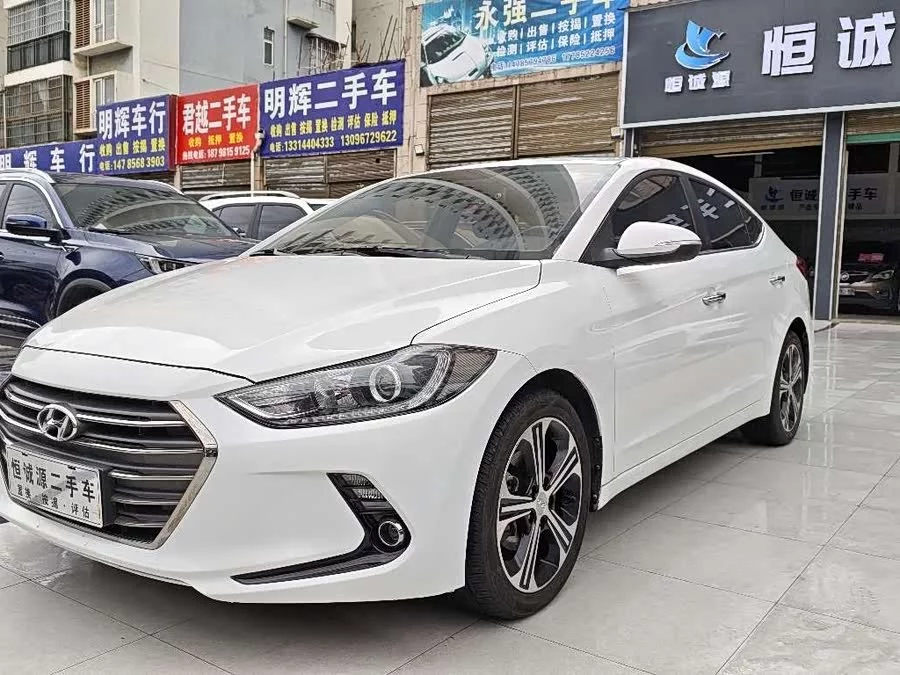 Hyundai elantra