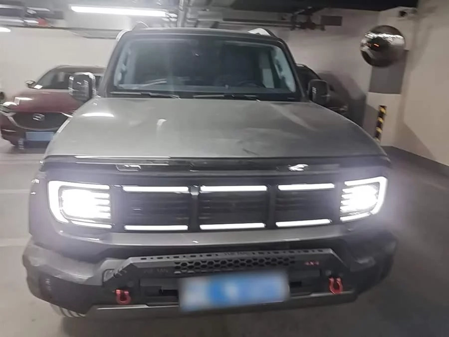 BAIC BJ40