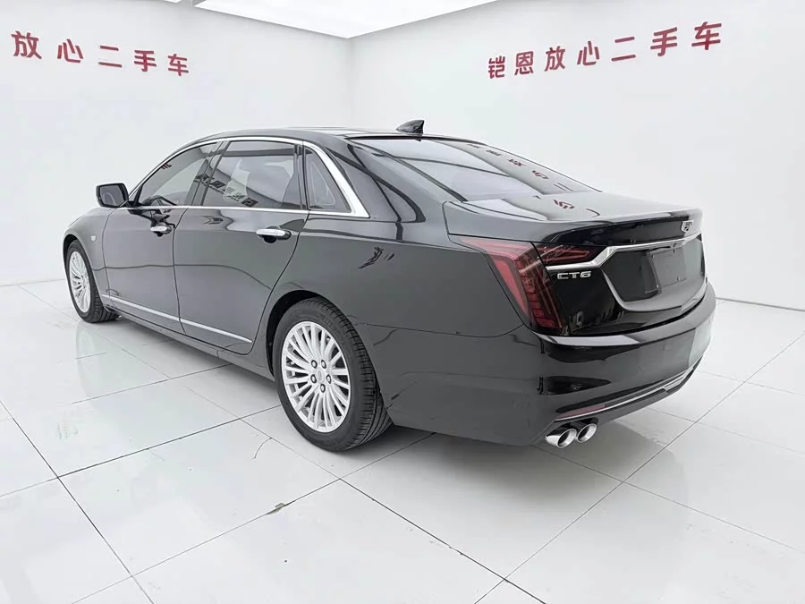 Cadillac CT6