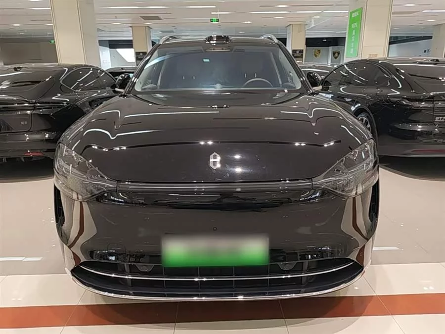 AITO Wenjie M9
