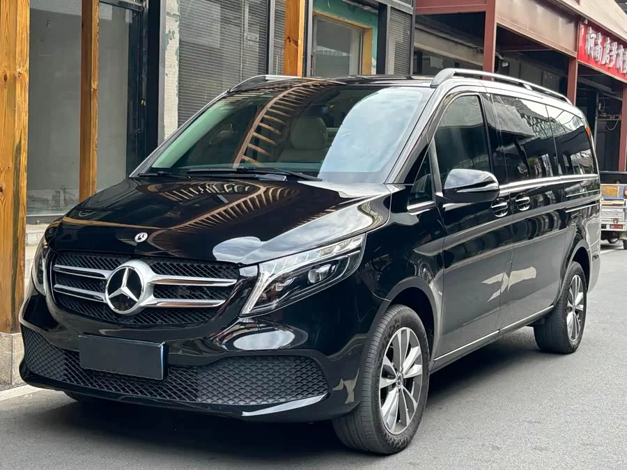 Mercedes Benz Class V