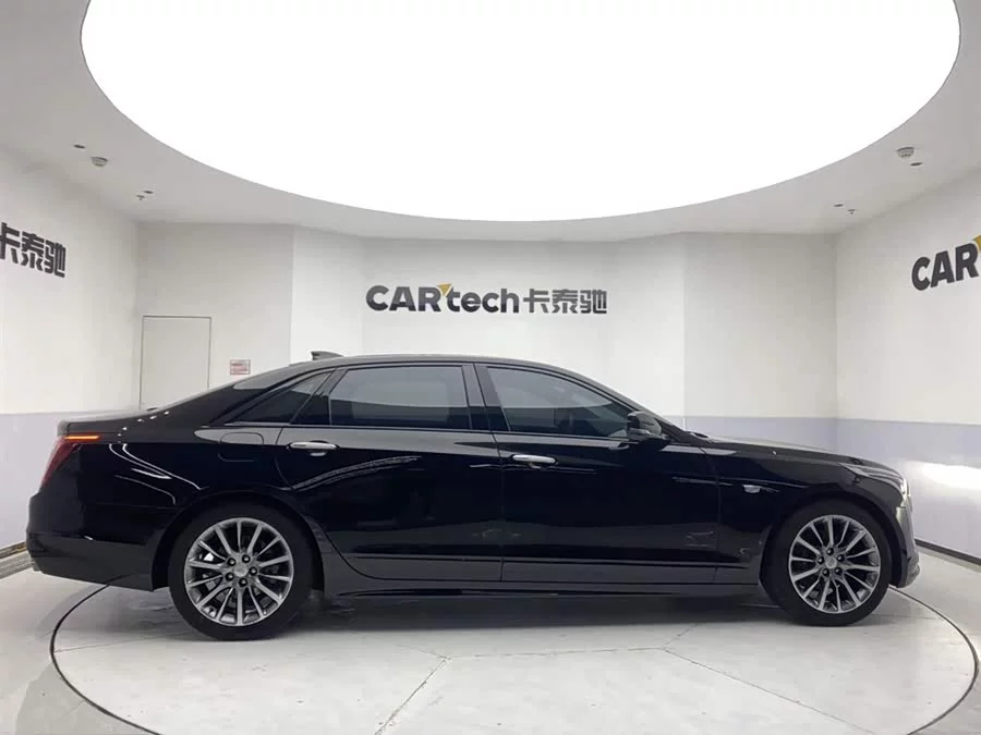 Cadillac CT6