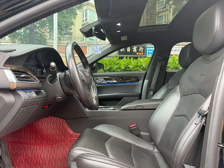 Cadillac CT6