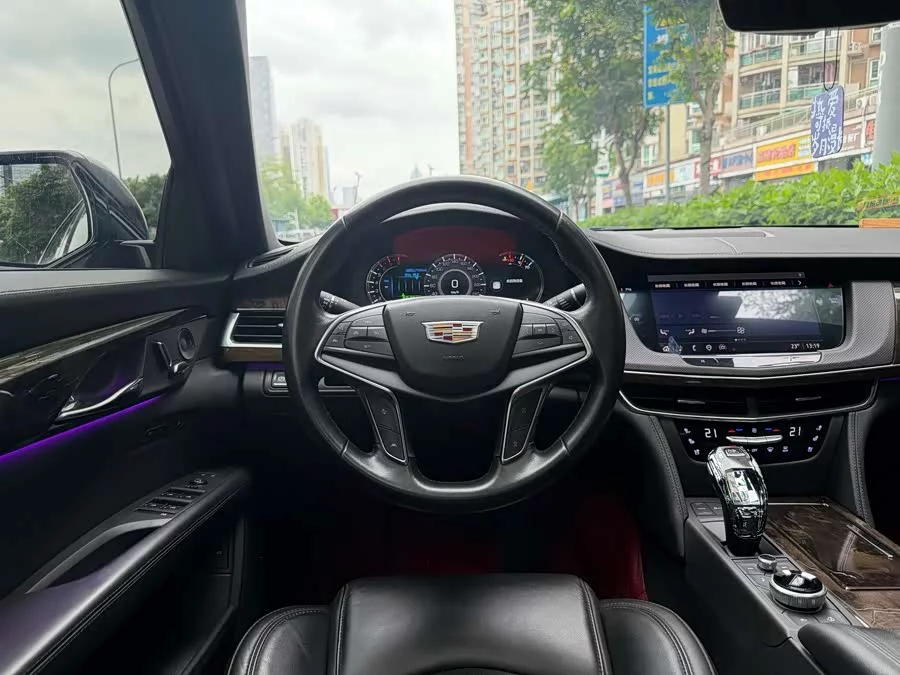 Cadillac CT6