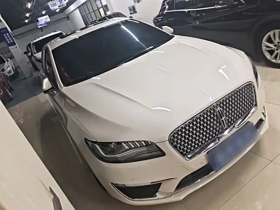 Lincoln MKZ